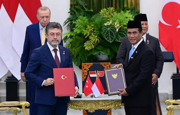 Screenshot 2025-02-13 230052